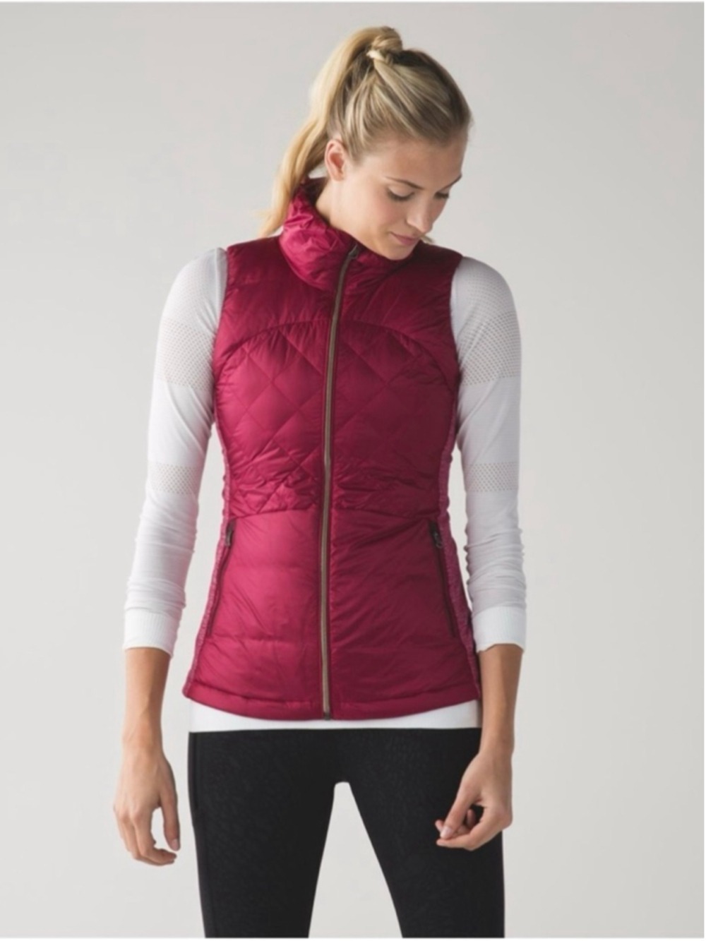 Lululemon Down For A Run Vest Berry Rumble Size 8 Goose Down Filled Lightweight